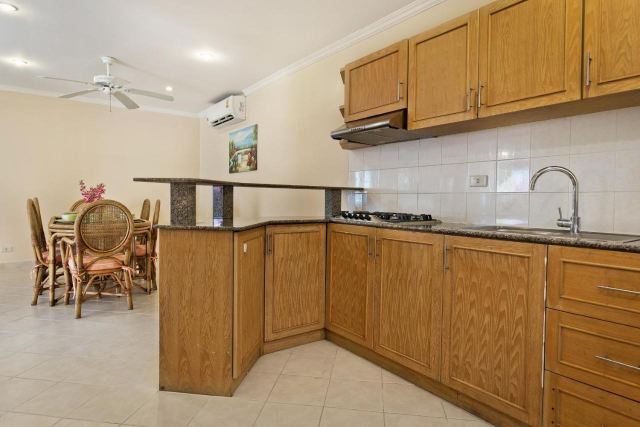 Butterfly Garden Boutique Residences Large Luxury Apts And Villas A Lifetsyle Destination By Neang, Everything You Need All Right Here 1-3 Bedrooms 110 To 190 Sq Mtrs, 2 Full Bathrooms, Rain Shower, Spa Bath, Bbq, Free Wifi, Staff 24-7, Close To Beac Pattaya Εξωτερικό φωτογραφία
