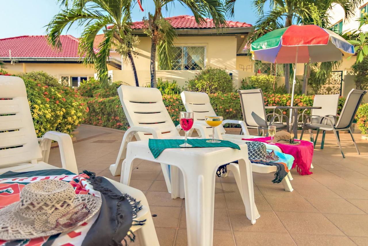 Butterfly Garden Boutique Residences Large Luxury Apts And Villas A Lifetsyle Destination By Neang, Everything You Need All Right Here 1-3 Bedrooms 110 To 190 Sq Mtrs, 2 Full Bathrooms, Rain Shower, Spa Bath, Bbq, Free Wifi, Staff 24-7, Close To Beac Pattaya Εξωτερικό φωτογραφία
