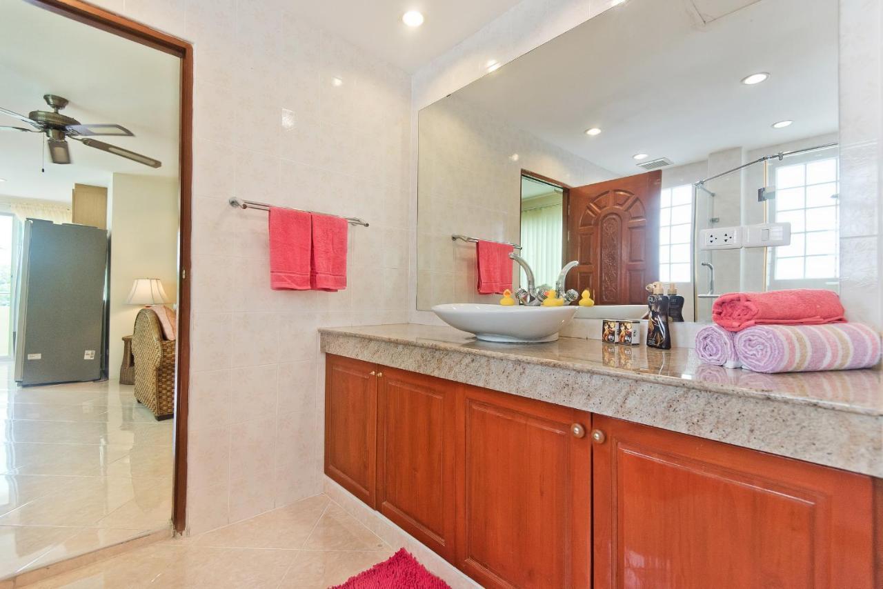 Butterfly Garden Boutique Residences Large Luxury Apts And Villas A Lifetsyle Destination By Neang, Everything You Need All Right Here 1-3 Bedrooms 110 To 190 Sq Mtrs, 2 Full Bathrooms, Rain Shower, Spa Bath, Bbq, Free Wifi, Staff 24-7, Close To Beac Pattaya Εξωτερικό φωτογραφία