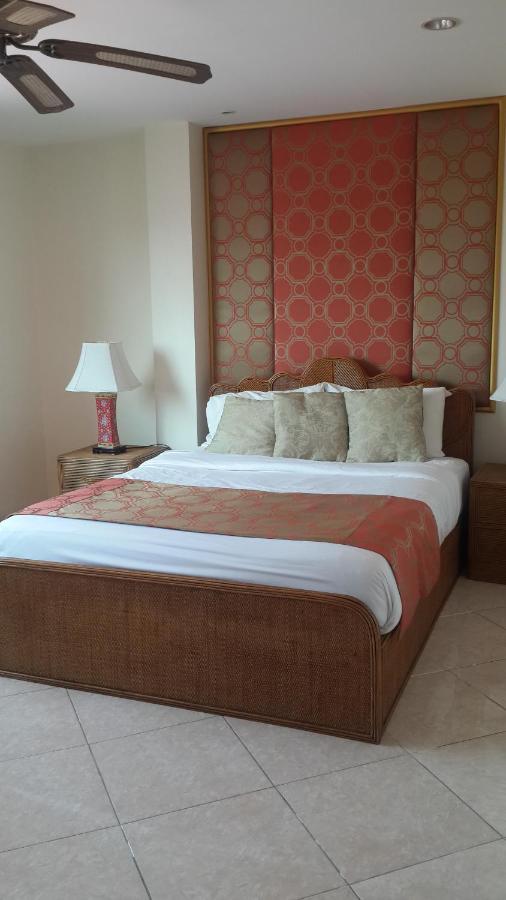 Butterfly Garden Boutique Residences Large Luxury Apts And Villas A Lifetsyle Destination By Neang, Everything You Need All Right Here 1-3 Bedrooms 110 To 190 Sq Mtrs, 2 Full Bathrooms, Rain Shower, Spa Bath, Bbq, Free Wifi, Staff 24-7, Close To Beac Pattaya Εξωτερικό φωτογραφία